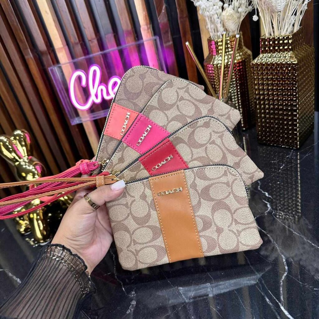 06c3c639-d7a2-4e64-8fa2-6d8c76a68088