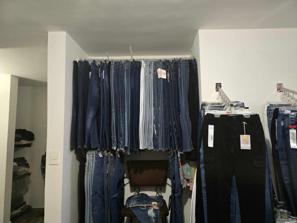 9de975be-b5b3-41f7-9149-c56583fcfa65